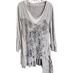 Pappilon Gray Graphic Asymmetrical Tunic, Large